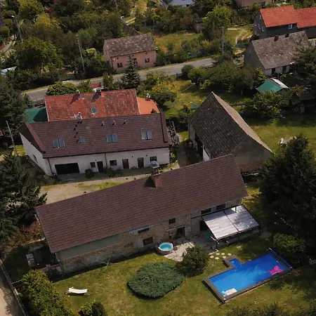 Gosciniec Niespiesznia Апартаменты Kamieniec Zabkowicki